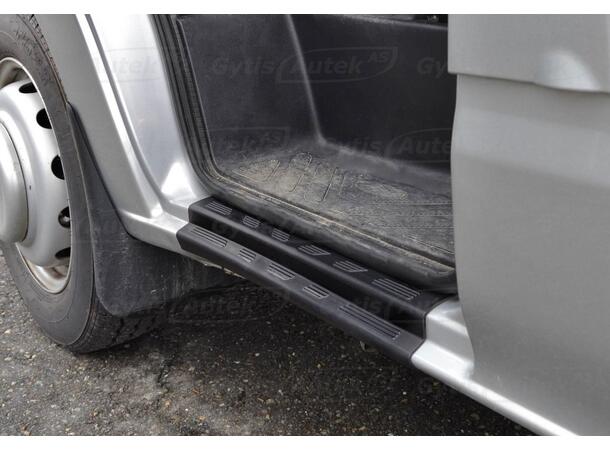 Instegsskydd till Ford Transit 2006-2013 | gytek.se