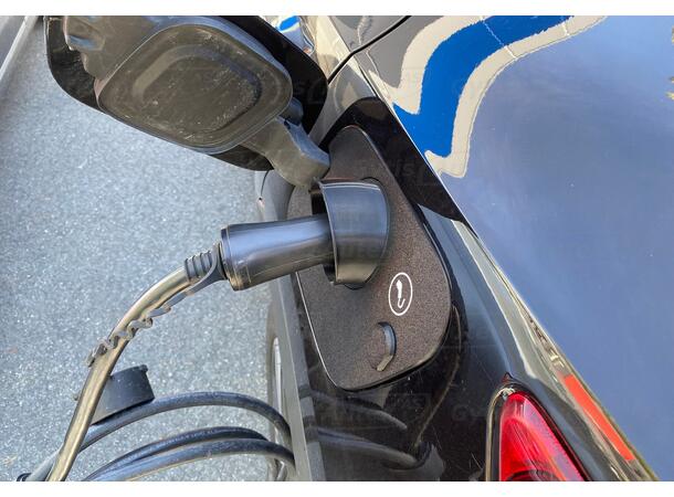 Laddlucka skydd | Volvo C40/EC40 2022-> | gytek.se