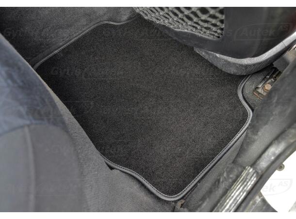 Gulvmatter i stoff til BMW 3 ser. E36 1990-1998 | gytisautek.no