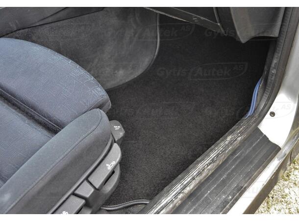 Gulvmatter i stoff til BMW 3 ser. E36 1990-1998 | gytisautek.no