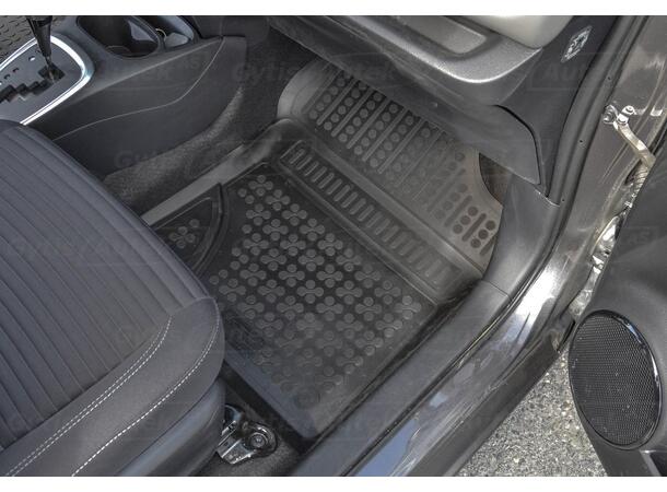 Toyota Yaris 2014-2020 gulvmatter | gytisautek.no