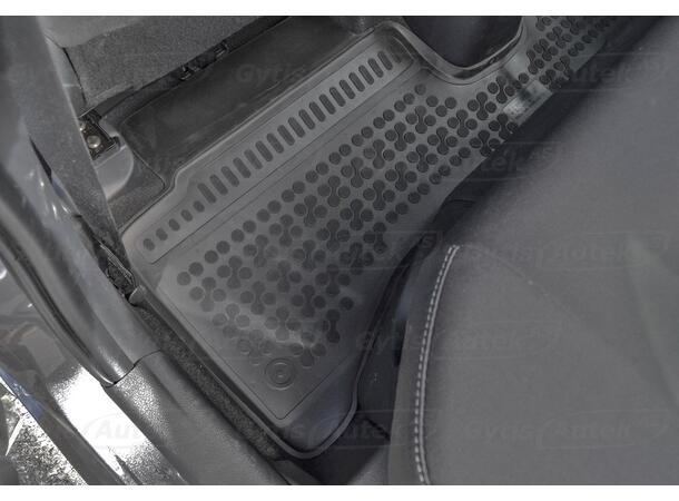 Toyota Yaris 2014-2020 gulvmatter | gytisautek.no