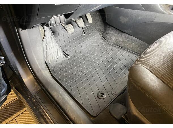Bilmattor till Toyota Avensis 2009-2018 | gytek.se