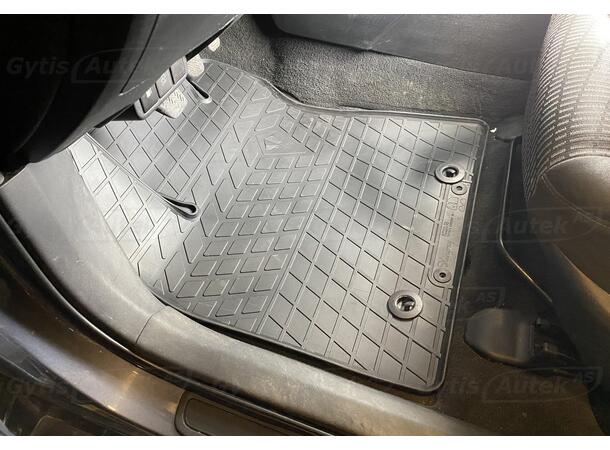 Bilmattor till Toyota Avensis 2009-2018 | gytek.se