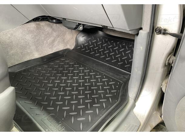 Bilmattor till Toyota Land Cruiser 100 1998-2007 | gytek.se