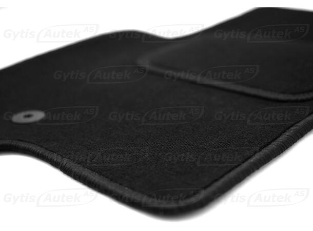 Gulvmatter i stoff til Mitsubishi Pajero 1999-2007 | gytisautek.no