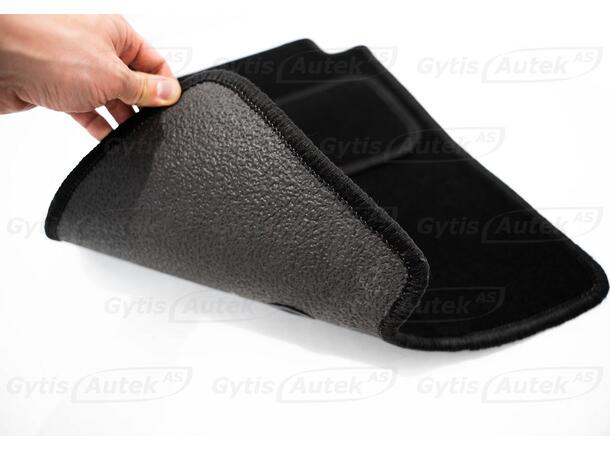 Gulvmatter i stoff til Mitsubishi Pajero 1999-2007 | gytisautek.no