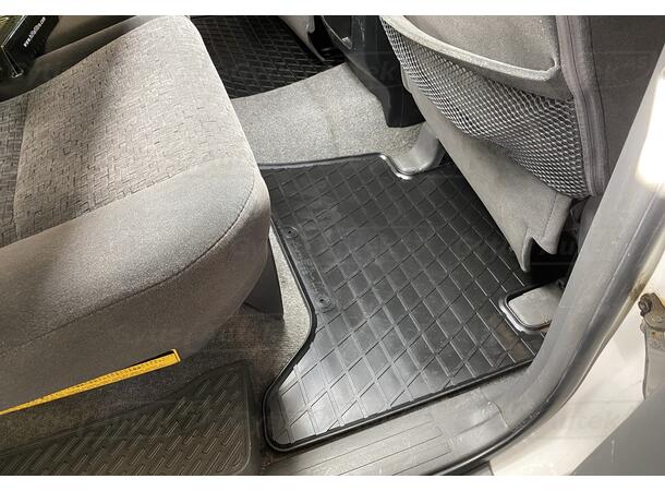 Gummimatter til Toyota Land Cruiser 120 | gytisautek.no