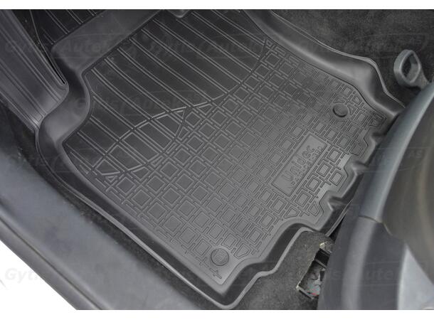 Gulvmatter til Skoda Octavia 2004-2012 | gytisautek.no