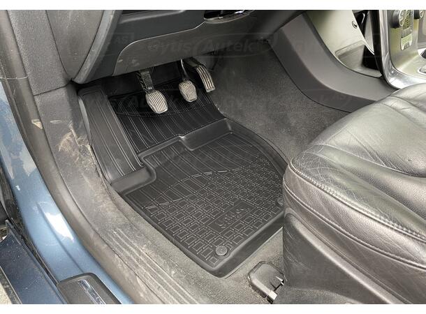 Gulvmatter til Volvo V40 2012-2019 | gytisautek.no