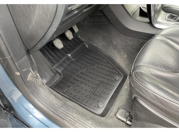 Gulvmatter til Volvo V40 2012-2019 | gytisautek.no