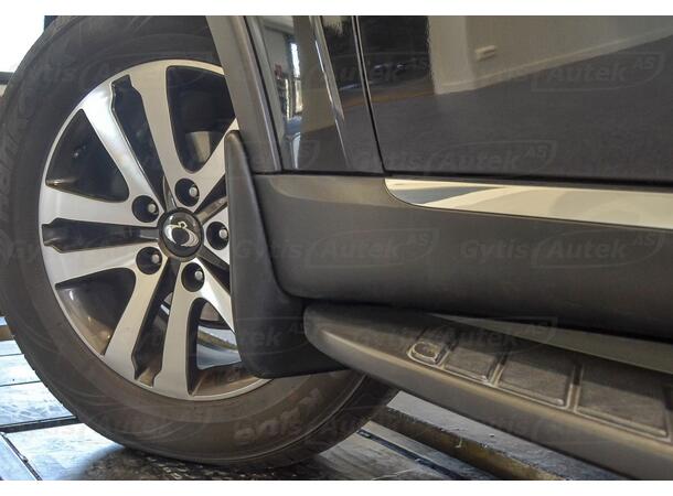 Skvettlapper til SsangYong Rexton W | 100% passform | gytisautek.no