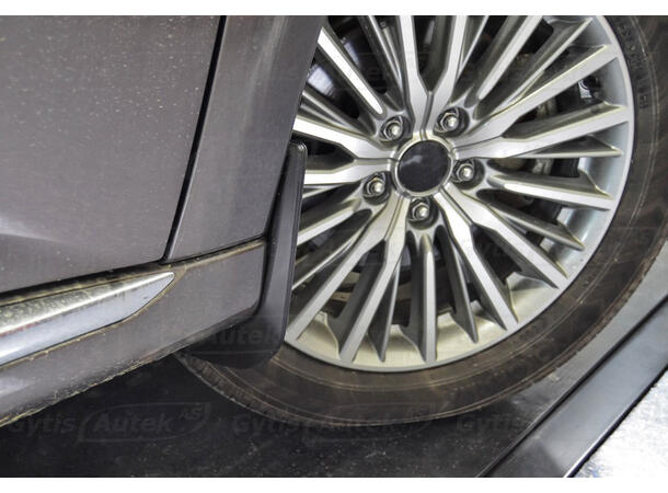 Stänkskydd till Mitsubishi Outlander 2013-2021 | gytek.se