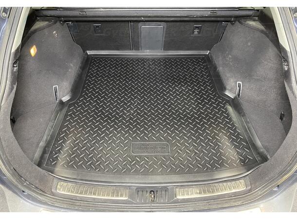 Bagagerumsmatta | Toyota Avensis 2009-2018 | gytek.se