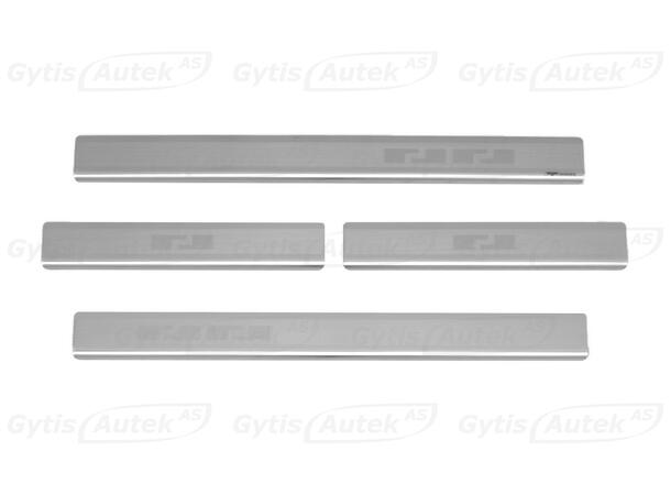 Instegsskydd till Land Rover Discovery 3 2004-2009 | gytek.se