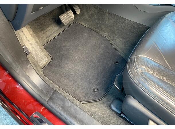 Tygmattor till Volvo V60 2010-2018 | gytek.se