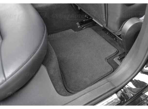 Gulvmatter i stoff til MB CLS-Klasse W218 2011-2018 | gytisautek.no
