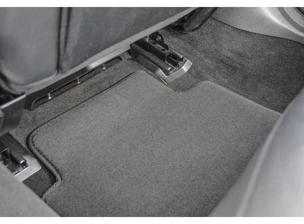 Gulvmatter i stoff til MB E-Klasse W212 2009-2015 | gytisautek.no