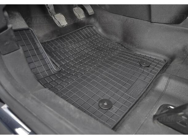 Gulvmatter til Ford Transit Connect 2017-> | gytisautek.no