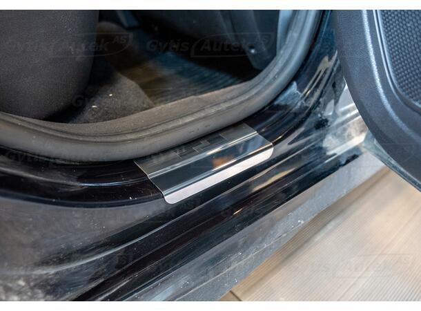 Instegsskydd till Ford Fiat esta 2013-2017 | gytek.se