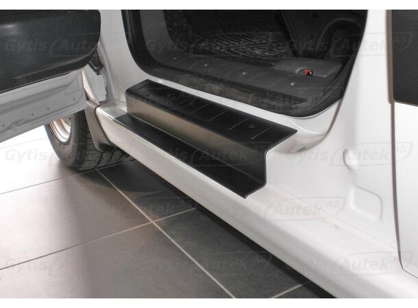 Instegsskydd till Peugeot Expert 2007-2015 | gytek.se