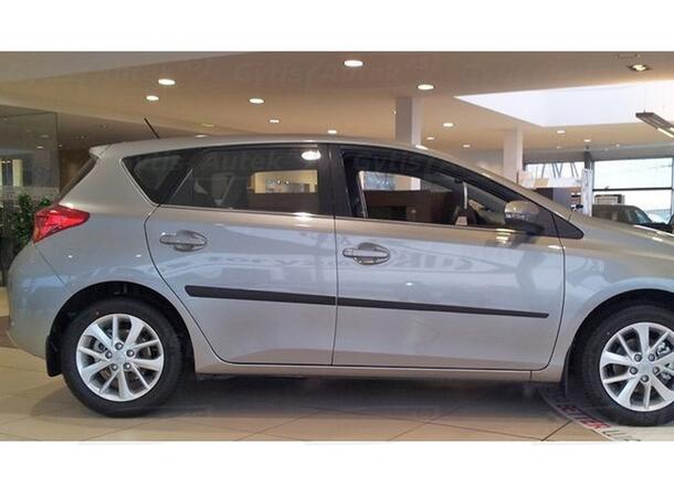 Sidolister till Toyota Auris 2013-2018 | gytek.se
