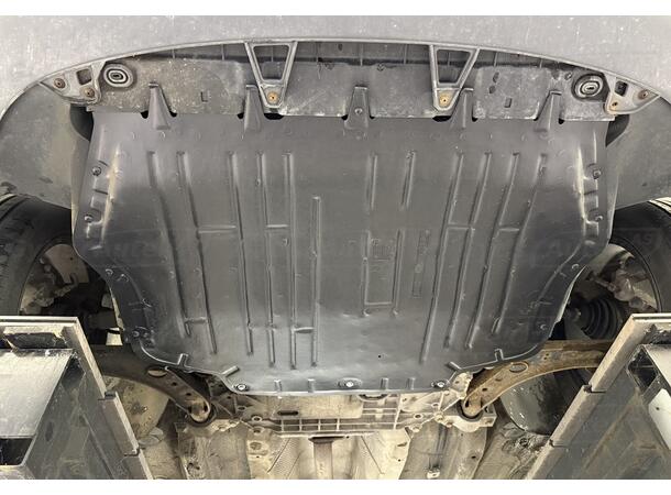 Hasplåt med ljudisolering | VW Jetta 2005-2010 | gytek.se