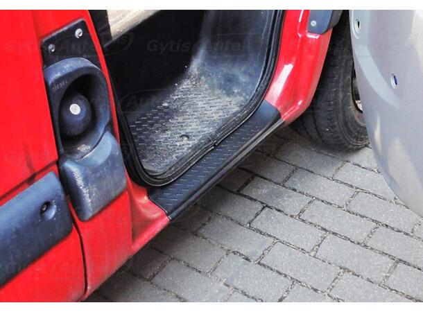Instegsskydd till Renault Master 1997-2010 | gytek.se