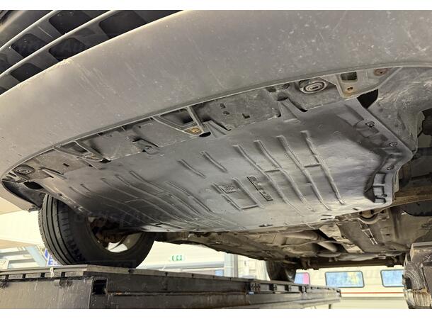Hasplåt med ljudisolering | VW Caddy 2004-2015 | gytek.se