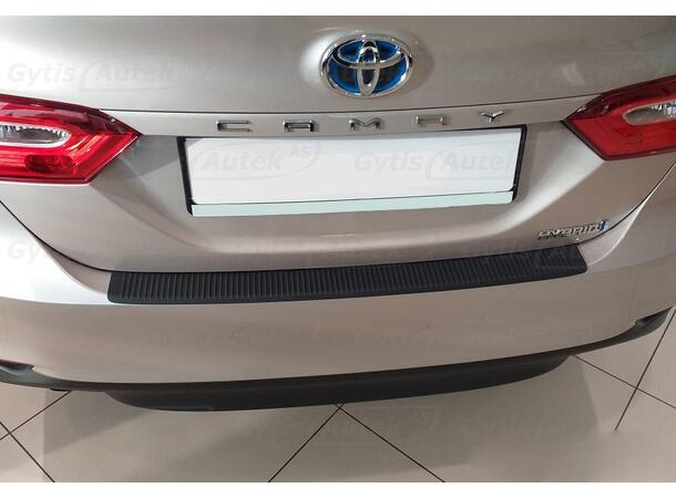 Stötfångarskydd / Lastskydd | Toyota Camry 2019-> | gytek.se
