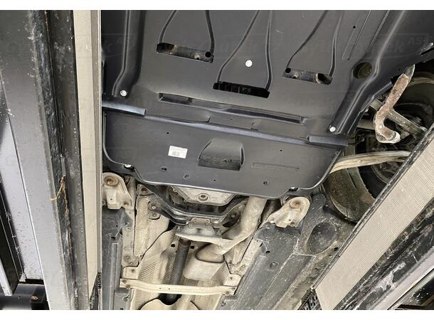 Hasplåt till Audi A6 2005-2011 | gytek.se